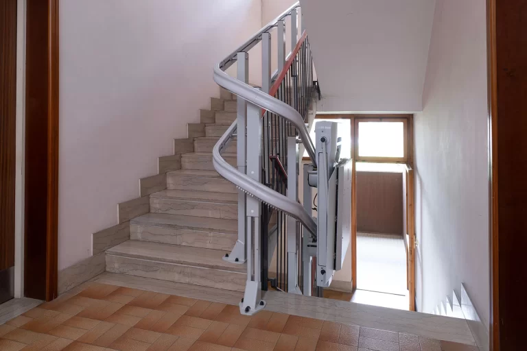 Montascale Pedane Poltroncine per Disabili a Tarquinia