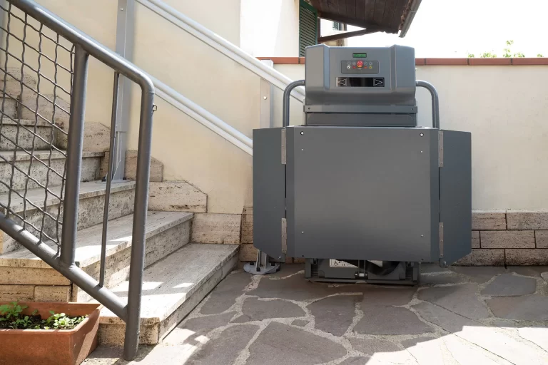 Montascale Pedane Poltroncine per Disabili a Tarquinia