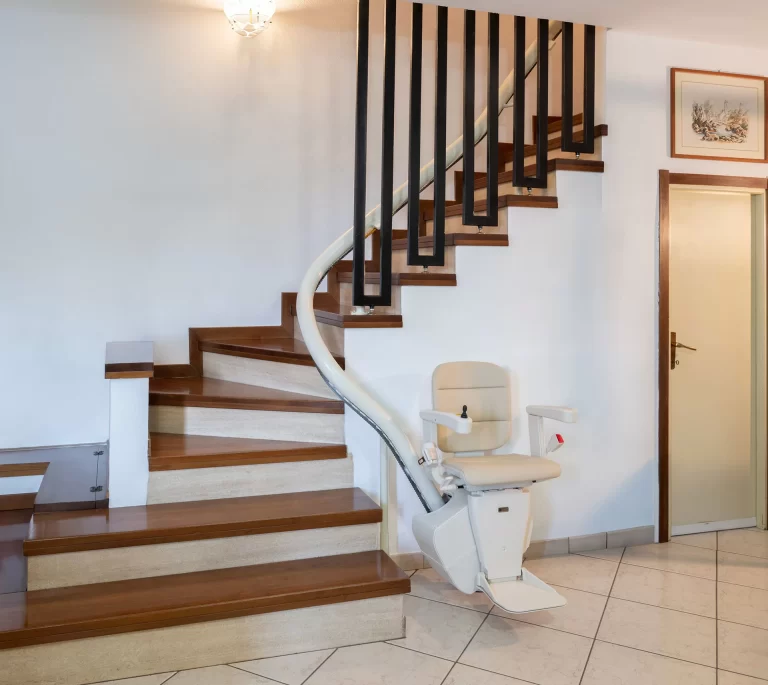 Montascale Pedane Poltroncine per Disabili a Viterbo